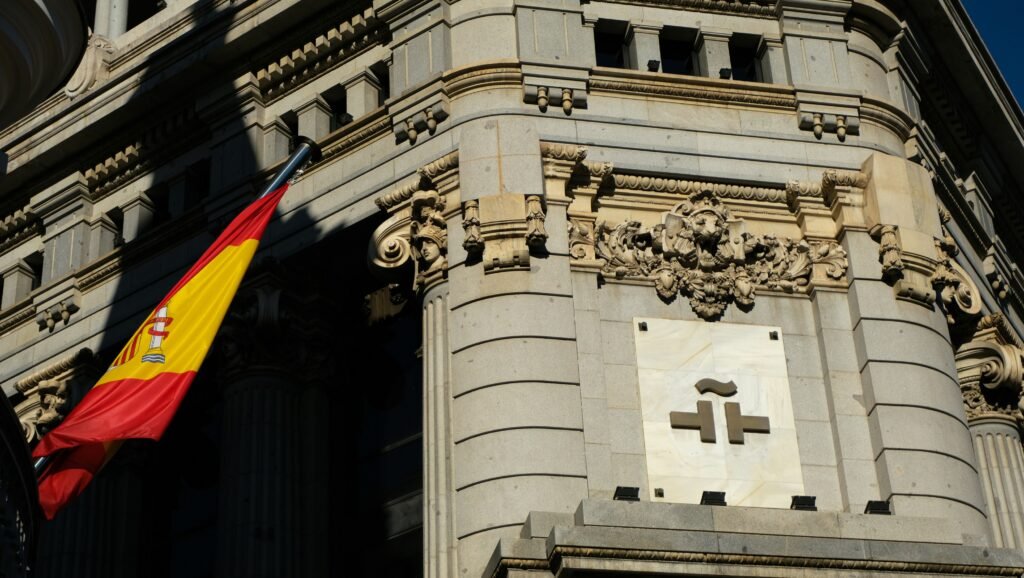 Apostilamento e Certidão em Inteiro Teor: Etapas Legais para a Cidadania Espanhola
